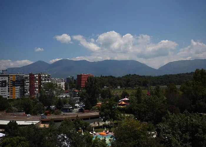 View شقة تيرانا